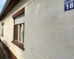 Eladó felújítandó családi ház a Gábor Áron utcán